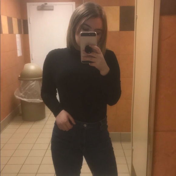 Meet your Posher, Ryan - Picture 2 of 8